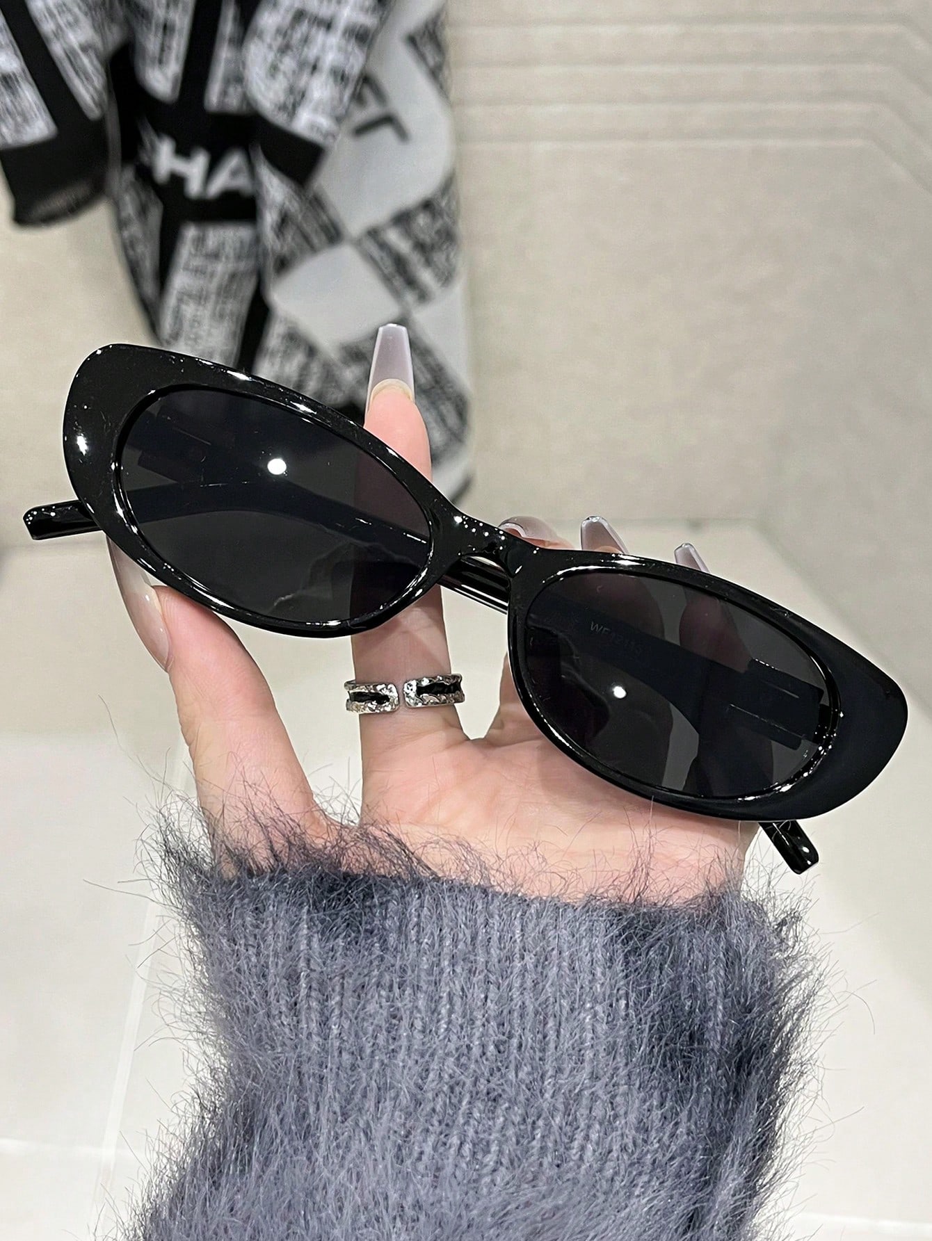 1 par de óculos femininos com  - Street Fashion Essentials avaliação e preço