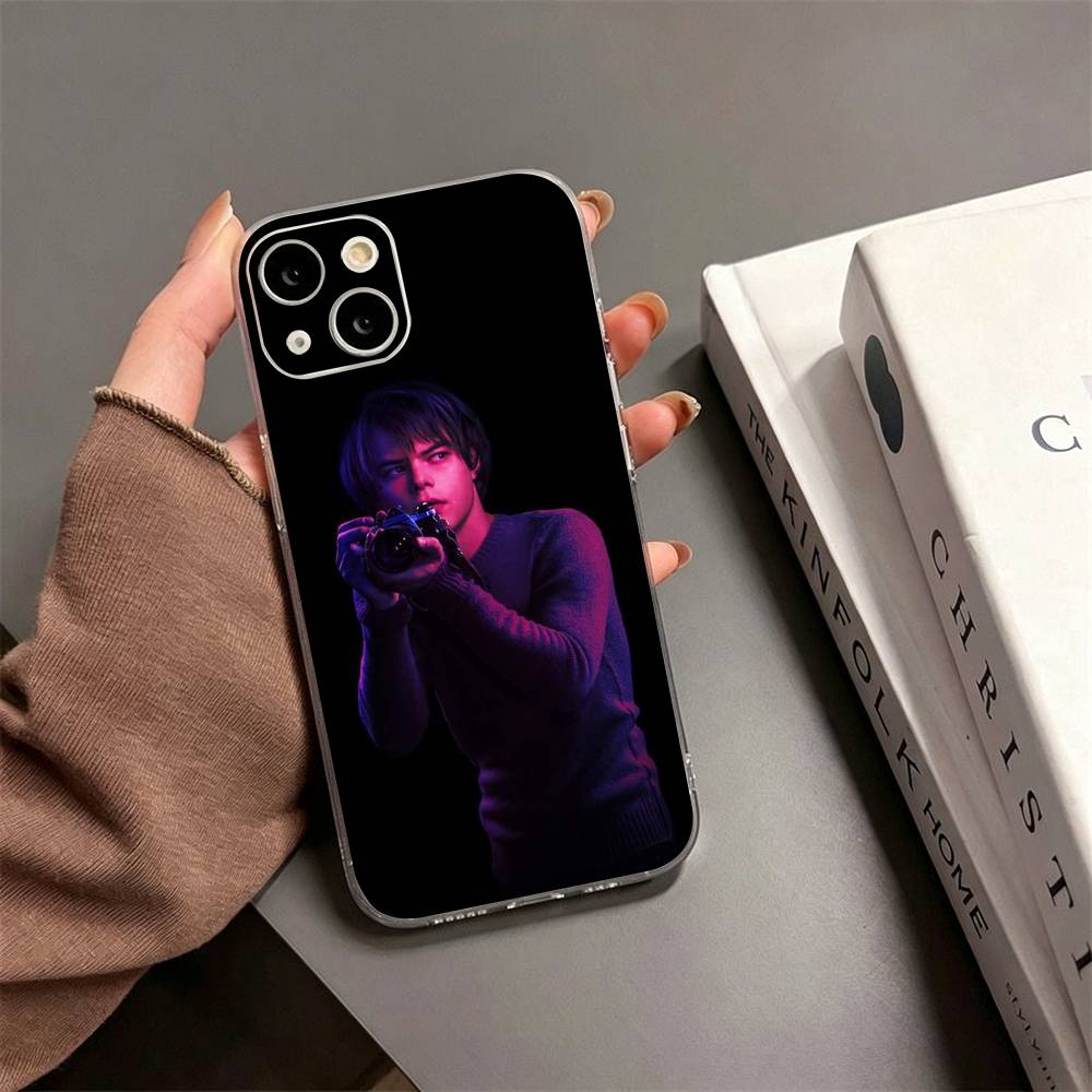 Capa de Telefone do Ator Britâ - Street Fashion Store avaliação e preço