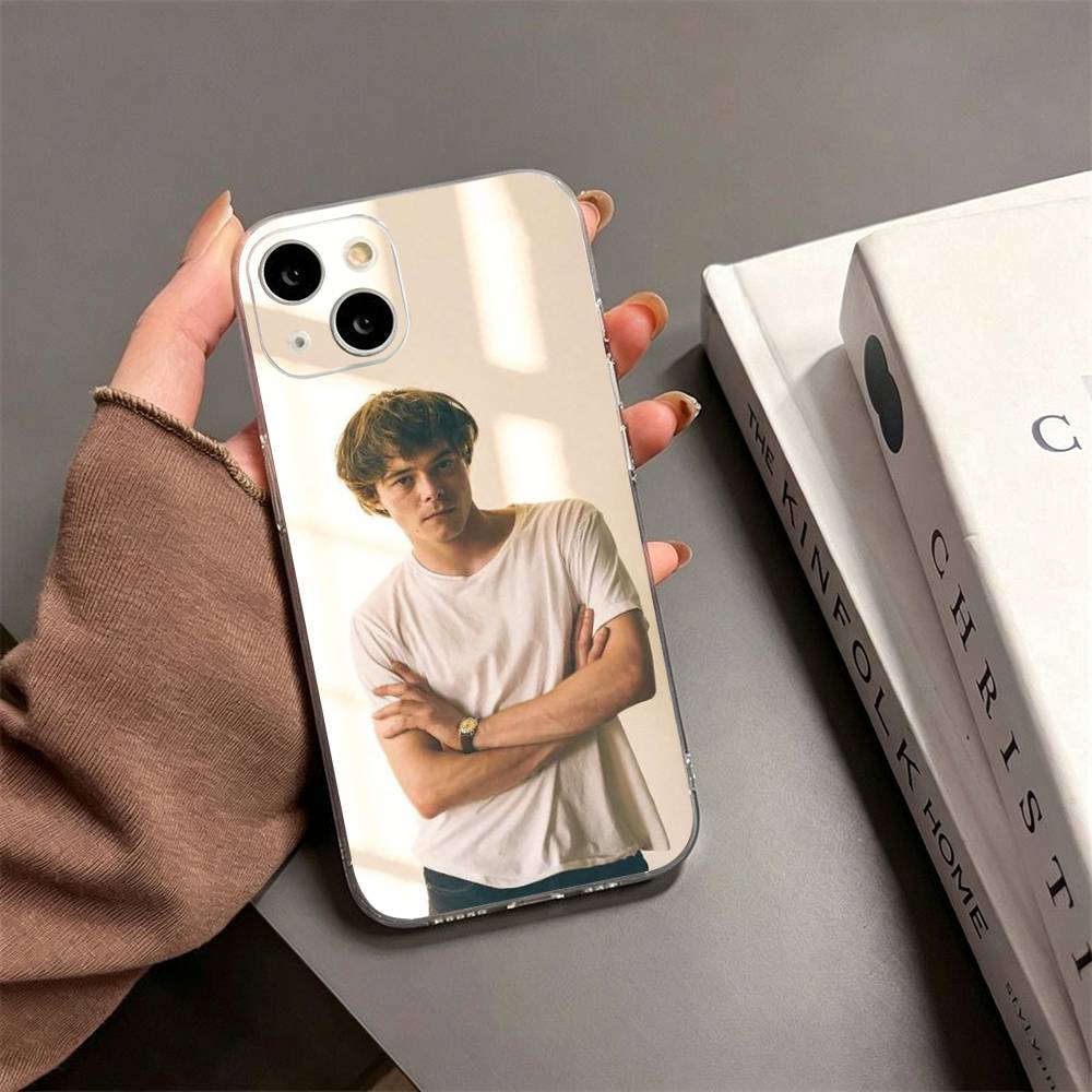 Capa de Telefone do Ator Britâ - Street Fashion Store avaliação e preço