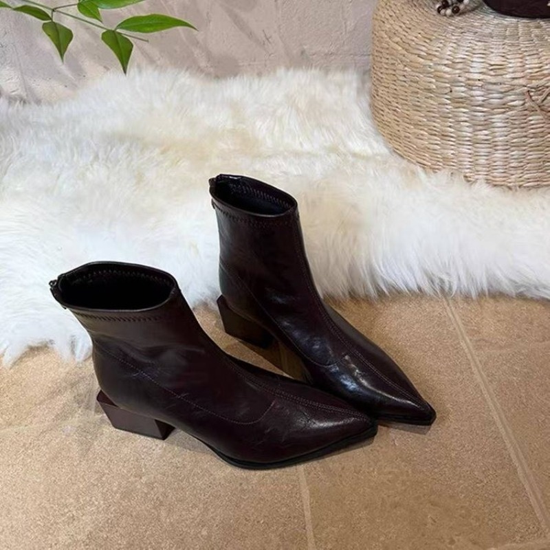 Botas Femininas de Cano Curto  - Street Fashion Winter 2026 avaliação e preço