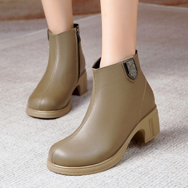 Botas Femininas de Couro Genuí - Street Fashion Winter 2026 avaliação e preço